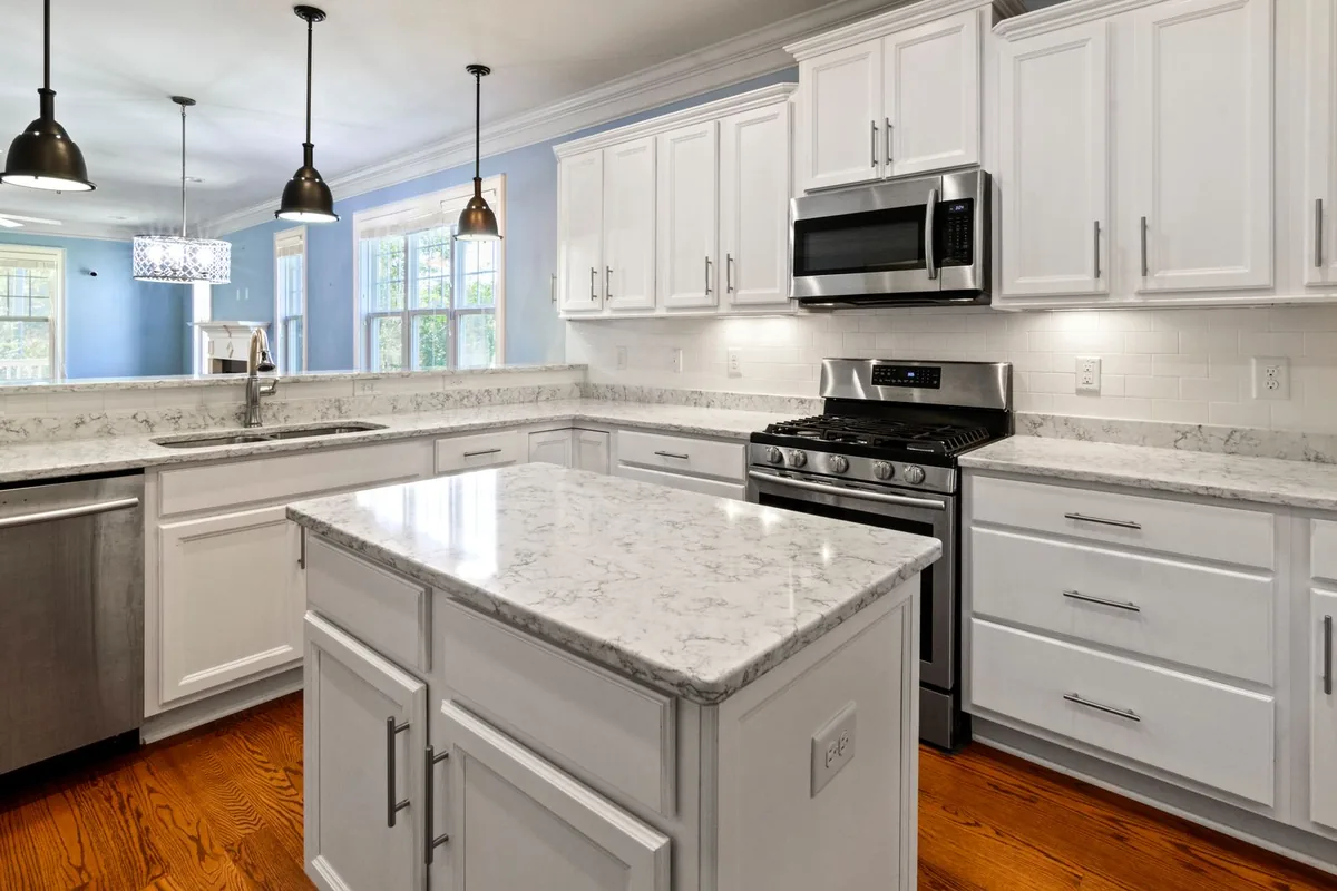 Filth & Squalor Cleanup in Lake Lorraine, FL